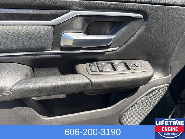 2023 Ram 1500 Big Horn Crew Cab 4x4 5'7" Box
