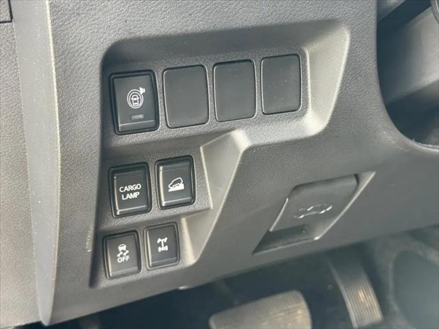 2025 Nissan Frontier Crew Cab PRO-4X 4x4