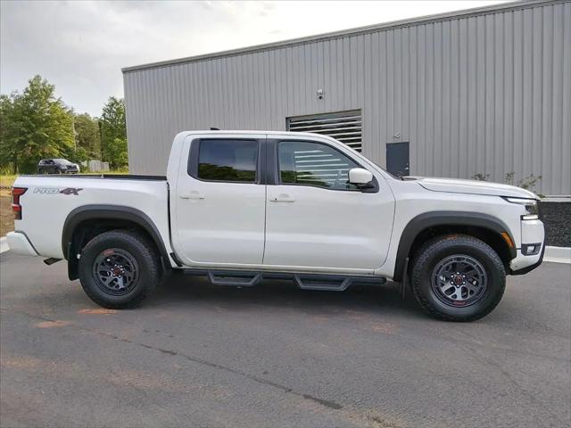2025 Nissan Frontier Crew Cab PRO-4X 4x4
