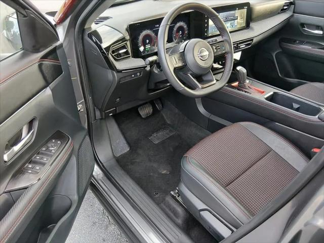 2025 Nissan Kicks SR FWD