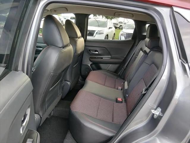2025 Nissan Kicks SR FWD