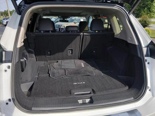2025 Nissan Rogue Platinum FWD