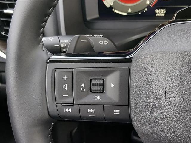 2025 Nissan Rogue Platinum FWD