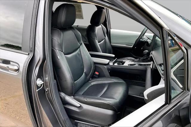 2025 Toyota Sienna LE