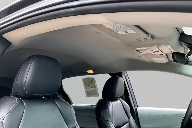 2025 Toyota Sienna LE