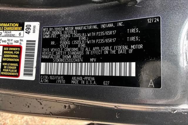 2025 Toyota Sienna LE