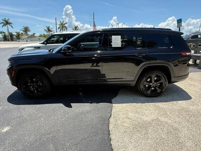 2023 Jeep Grand Cherokee L Altitude 4x2