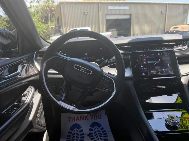 2023 Jeep Grand Cherokee L Altitude 4x2