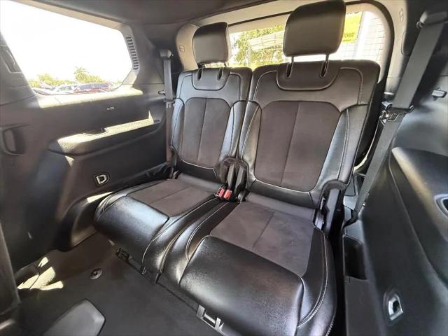2023 Jeep Grand Cherokee L Altitude 4x2