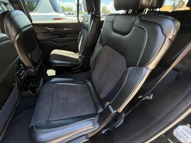 2023 Jeep Grand Cherokee L Altitude 4x2