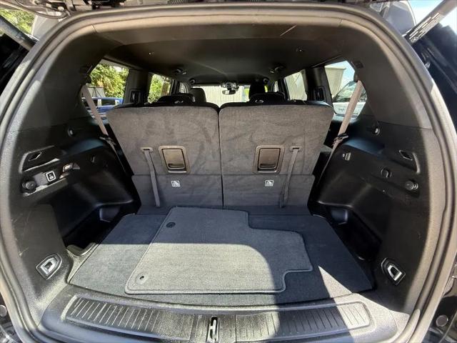 2023 Jeep Grand Cherokee L Altitude 4x2
