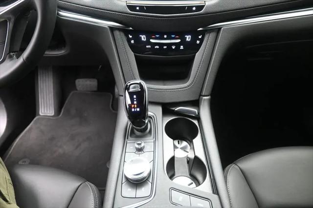 2025 Cadillac XT5 FWD Premium Luxury