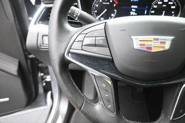 2025 Cadillac XT5 FWD Premium Luxury