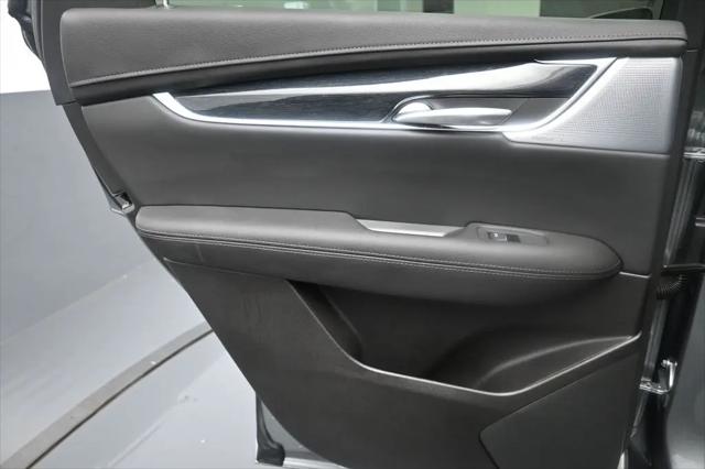 2025 Cadillac XT5 FWD Premium Luxury