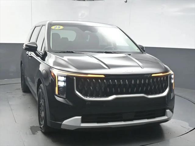 2025 Kia Carnival MPV LXS
