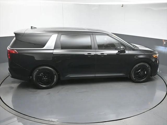 2025 Kia Carnival MPV LXS