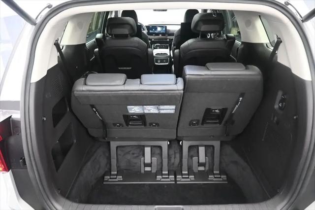 2025 Kia Carnival MPV SX Prestige