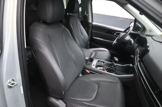 2025 Kia Carnival MPV SX Prestige