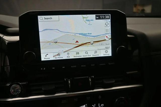 2024 Nissan Pathfinder Platinum FWD