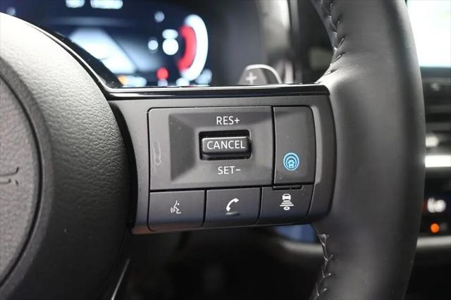 2024 Nissan Pathfinder Platinum FWD