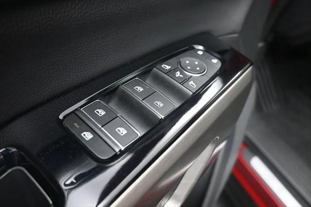 2024 Nissan Pathfinder Platinum FWD