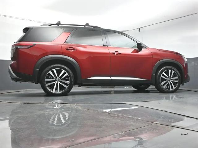 2024 Nissan Pathfinder Platinum FWD