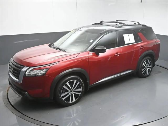 2024 Nissan Pathfinder Platinum FWD
