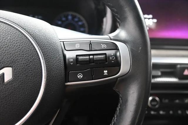 2024 Kia K5 EX