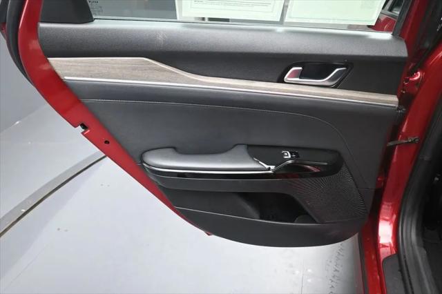 2024 Kia K5 EX