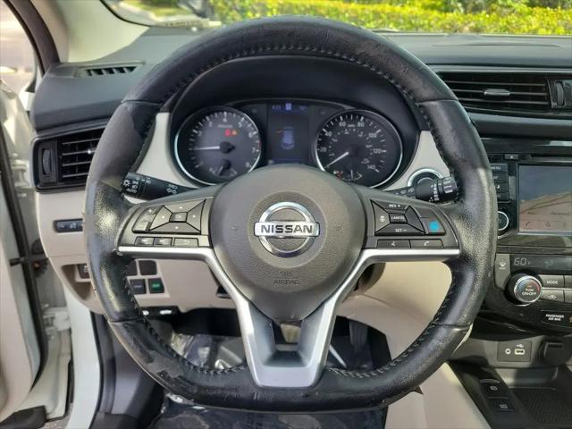 2021 Nissan Rogue Sport SL FWD Xtronic CVT