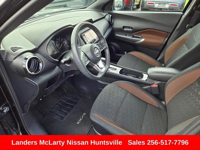 2024 Nissan Kicks SR Xtronic CVT