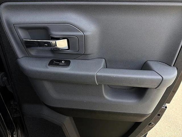 2019 Ram 1500 Classic Warlock Quad Cab 4x4 6'4" Box