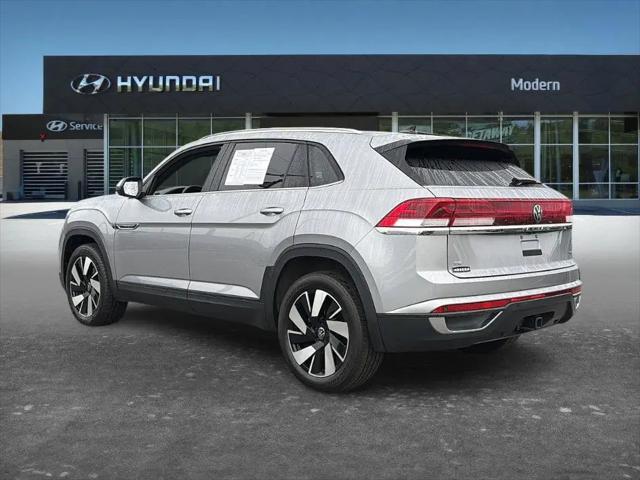 2024 Volkswagen Atlas Cross Sport 2.0T SE w/Technology