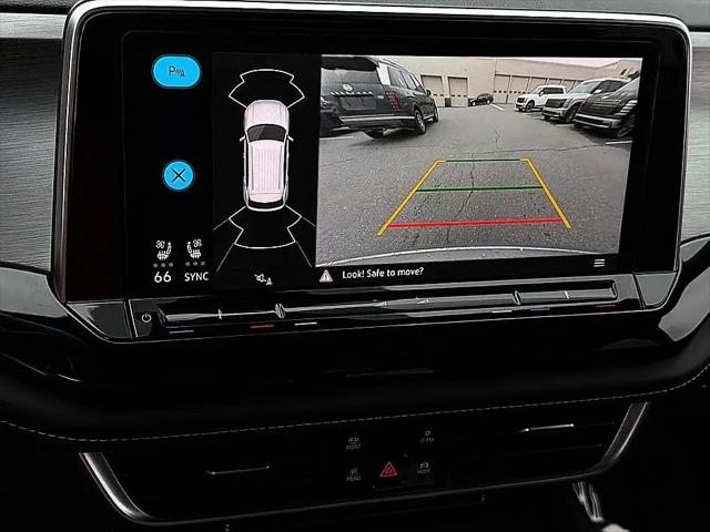2024 Volkswagen Atlas Cross Sport 2.0T SE w/Technology