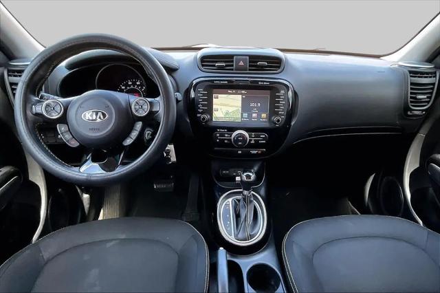 2015 Kia Soul +