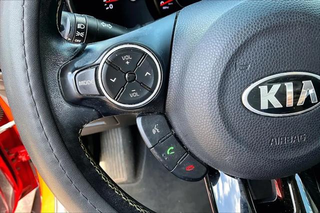 2015 Kia Soul +