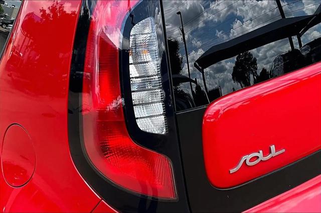 2015 Kia Soul +