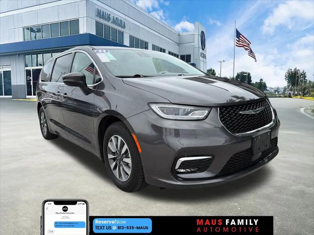 2023 Chrysler Pacifica Hybrid Touring L for sale in Tampa, FL