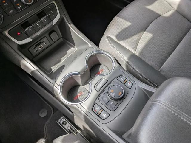 2022 GMC Terrain AWD SLT