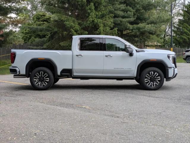2026 GMC Sierra 3500HD Crew Cab, Long Bed, Denali Ultimate, 4WD