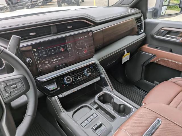2026 GMC Sierra 3500HD Crew Cab, Long Bed, Denali Ultimate, 4WD