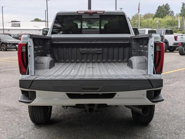 2026 GMC Sierra 3500HD Crew Cab, Long Bed, Denali Ultimate, 4WD