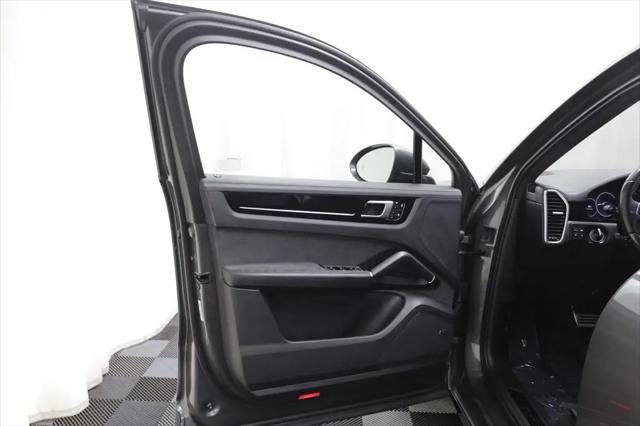 2023 Porsche Cayenne GTS