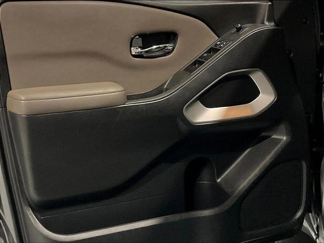 2023 Nissan Frontier Crew Cab SV 4x4