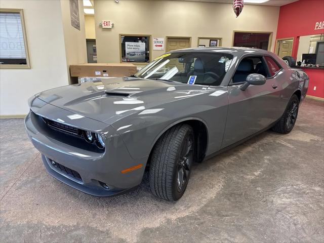2023 Dodge Challenger SXT AWD