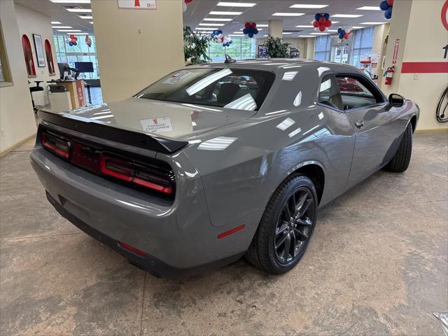 2023 Dodge Challenger SXT AWD