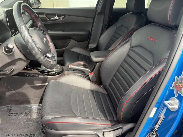 2022 Kia Forte GT Manual
