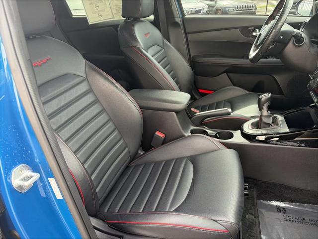 2022 Kia Forte GT Manual