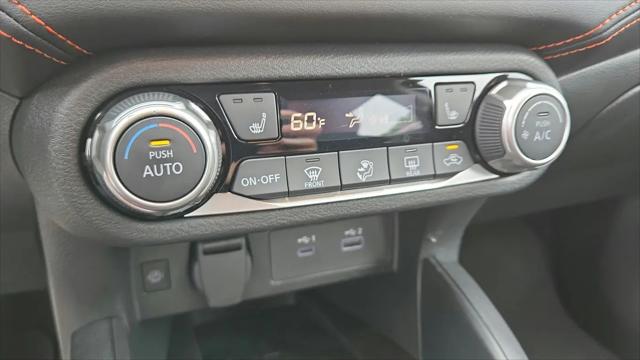 2025 Nissan Versa 1.6 SR