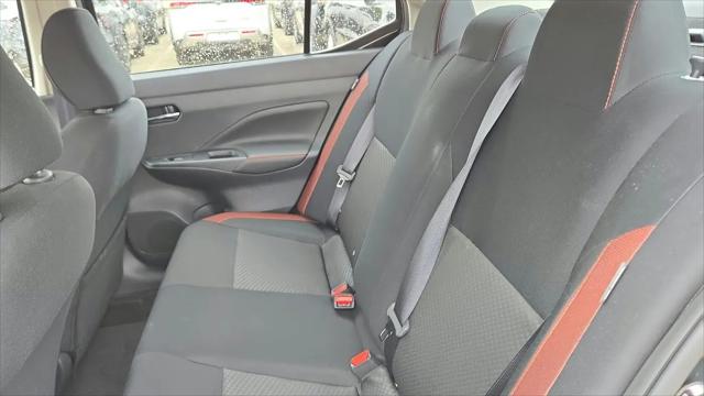 2025 Nissan Versa 1.6 SR